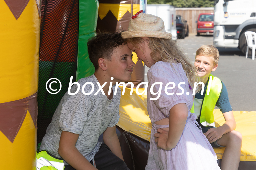 BOXimages-_MGL8393