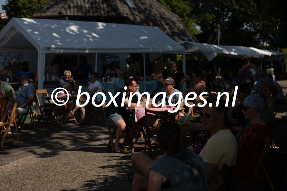 BOXimages-_MGL8470